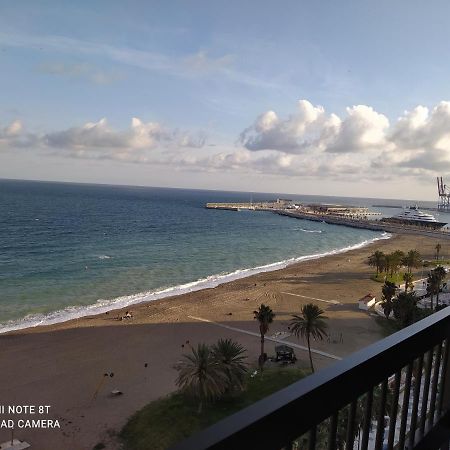 Espectaculares Vistas Al Mar Playa Malagueta Daire Málaga Dış mekan fotoğraf