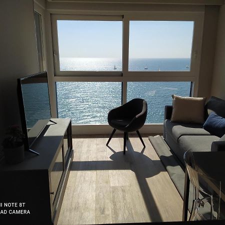Espectaculares Vistas Al Mar Playa Malagueta Daire Málaga Dış mekan fotoğraf