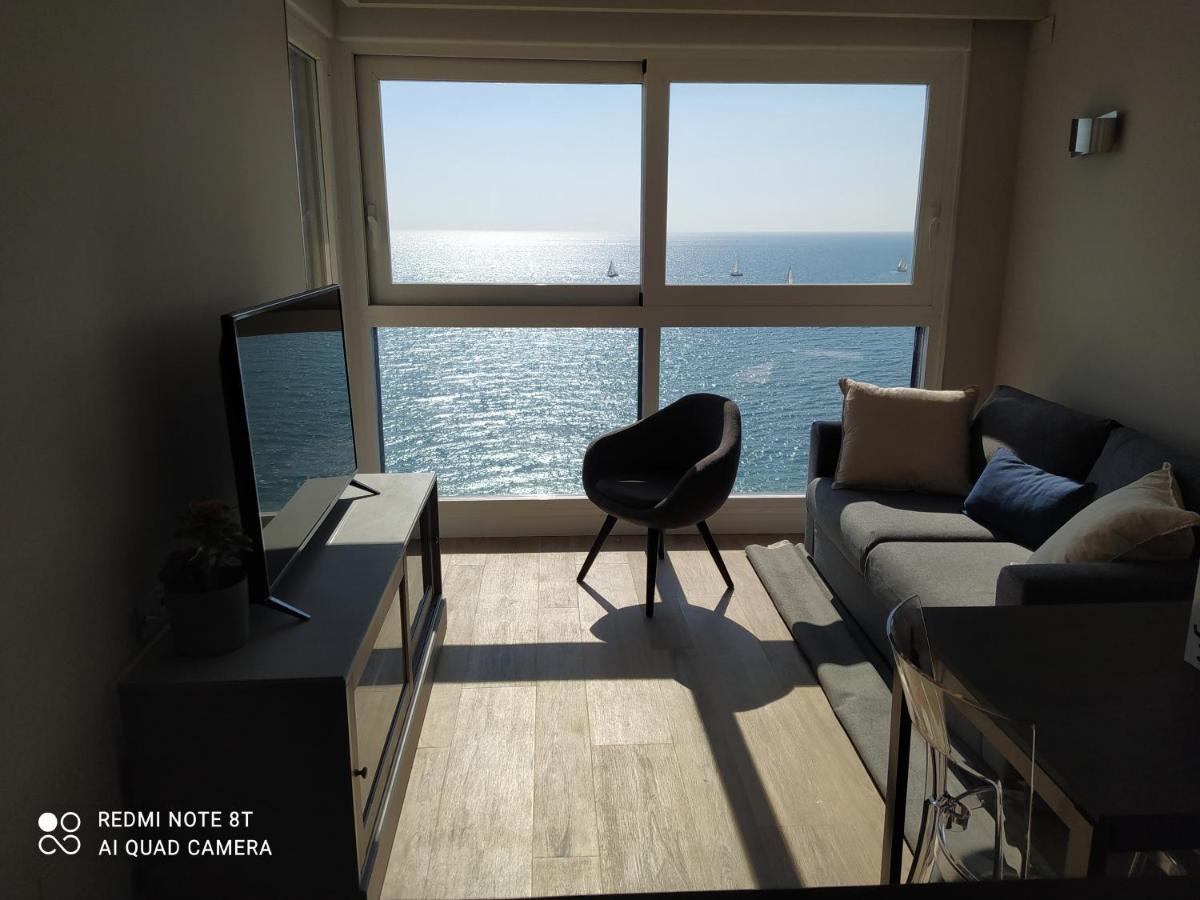 Espectaculares Vistas Al Mar Playa Malagueta Daire Málaga Dış mekan fotoğraf