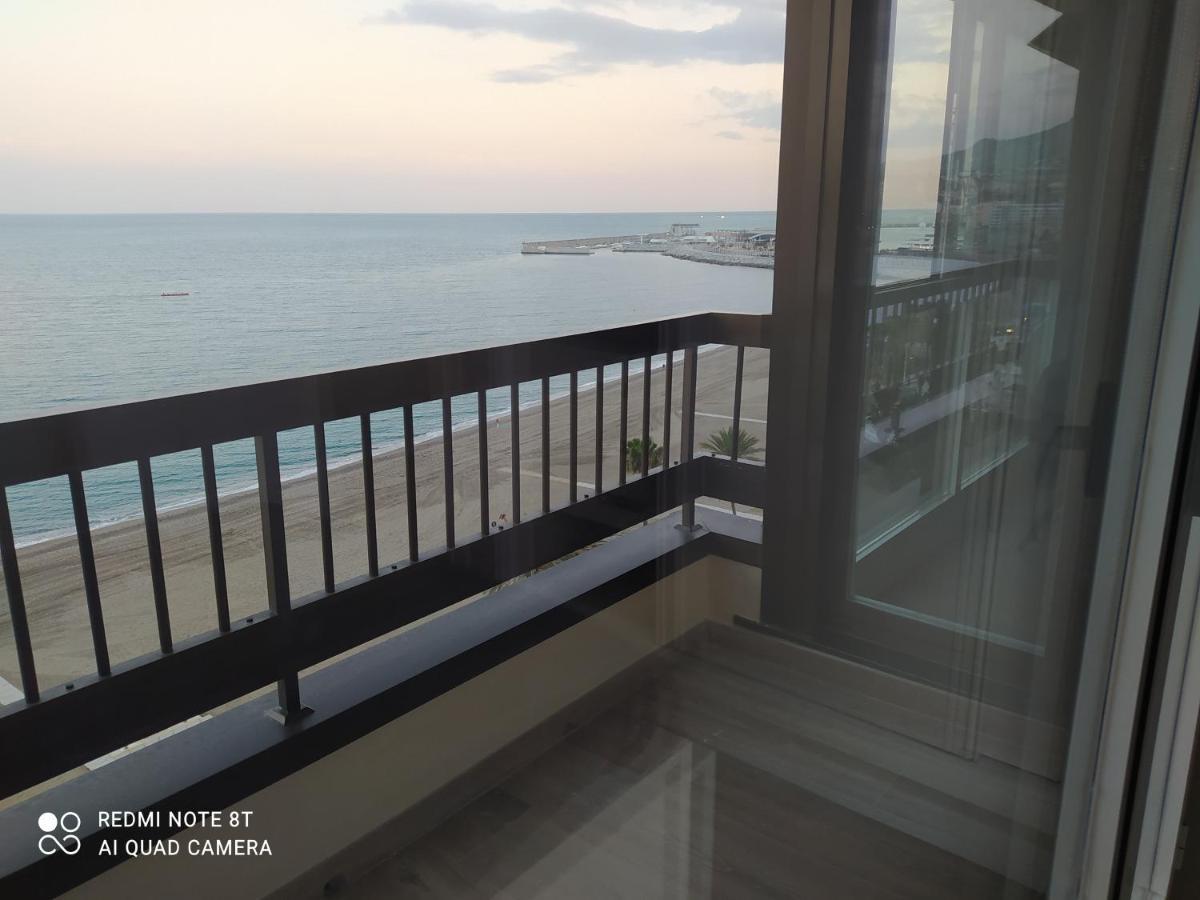 Espectaculares Vistas Al Mar Playa Malagueta Daire Málaga Dış mekan fotoğraf
